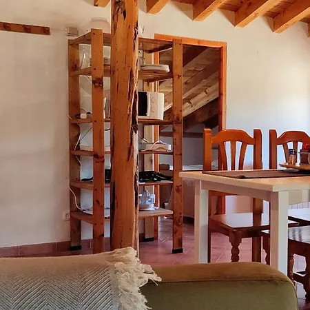 Donde Elvira Holiday home Valderroman